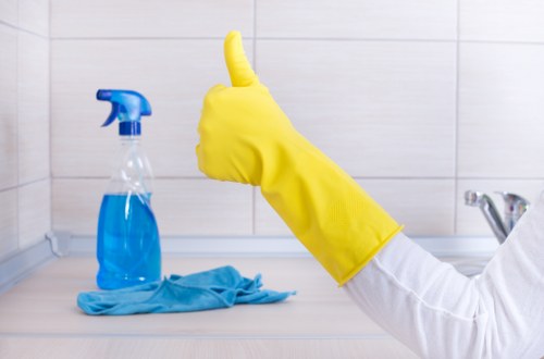 Deep cleaning carpets in a Richmond property with local access considerations